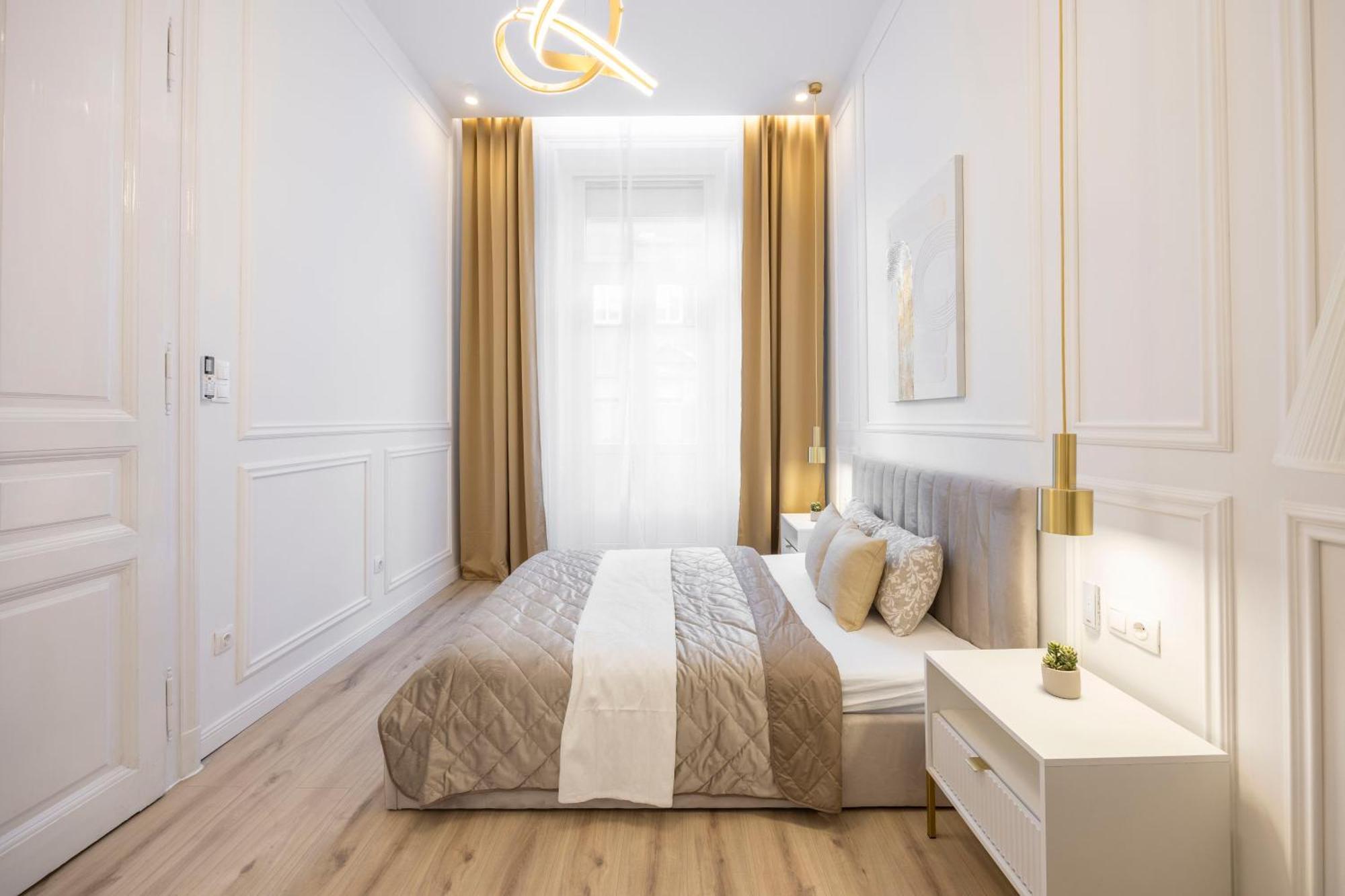 Exclusive & Prestigious Central Residence W/ Balcony Budapeşte Dış mekan fotoğraf